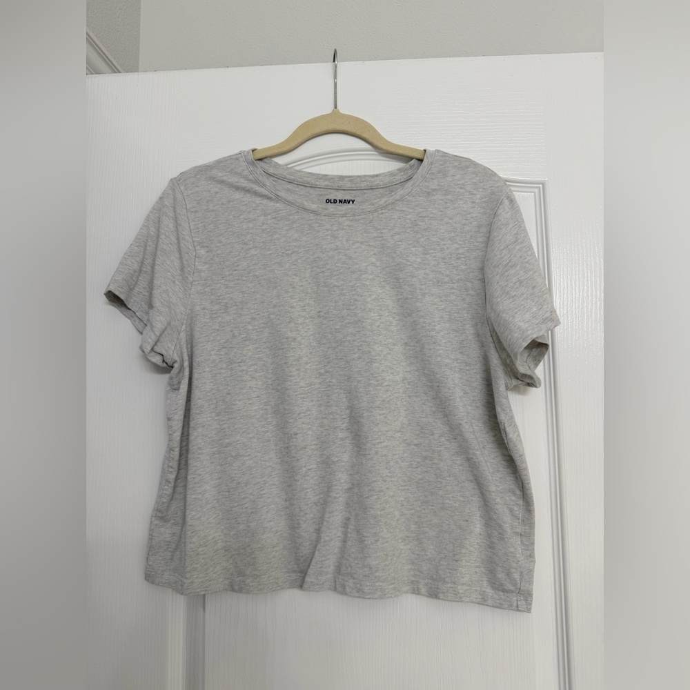 Old Navy - Bestee Crew Neck T-Shirt - Picture 6 of 10